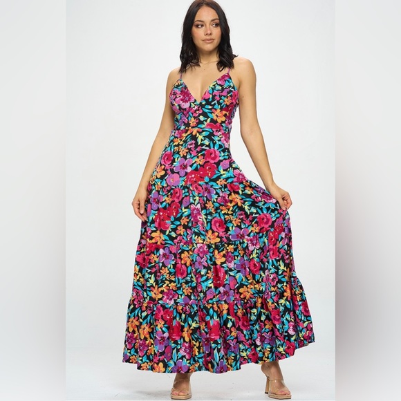 176 Floral Print Maxi Dress - Picture 4 of 7